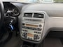 Fiat Punto Grande 1.4 Edizione Lusso | Autom. Airco | Cruise Control | LMV | Distributieriem vervangen | APK tot 12-11-2026!