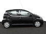 Toyota Aygo 1.0-12V Comfort Navigator | Airco | 5 Deurs | Elektrische ramen | Centrale deurvergrendeling | 2e Eigenaar | Lage km stand |