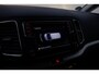 Volkswagen Sharan 1.4TSI Dsg 7Pers COMFORTLINE NAVI | CLIMA | STOELVERWARMING | PDC V+A | TREKHAAK | LANEASSIST