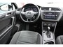 Volkswagen Tiguan 1.5 TSI ACT Highline panoramadak camera