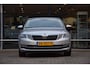 Skoda Octavia 1.0 TSI Style Business | Org. NL | BOVAG Garantie | Trekhaak | Adaptive Cruise Control | Camera | Stoelverwarming | Elektrische Voorstoelen | Full LED | Dodehoekdetectie |
