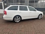 Skoda Octavia Combi 1.8 TSI Elegance Business Line Automaat EXPORT Megatronic probleem Bj 2010 161pk yongtimer Navi,Trekhaak,17inch,Camera,Cruise