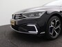 Volkswagen Passat Variant 1.4 TSI PHEV GTE Business | Achteropkomend verkeer waarschuwing | Achteruitrijcamera | Armsteun voor