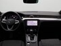 Volkswagen Passat Variant 1.4 TSI PHEV GTE Business | Achteropkomend verkeer waarschuwing | Achteruitrijcamera | Armsteun voor