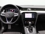 Volkswagen Passat Variant 1.4 TSI PHEV GTE Business | Achteropkomend verkeer waarschuwing | Achteruitrijcamera | Armsteun voor