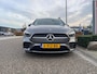 Mercedes-Benz B-klasse 200 Business Solution AMG | 360° Camera | Trekhaak | Adaptive Cruise Control | Elektrische achterklep | Alcantara/Leder | Elektrisch verstelbare stoelen
