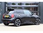 MINI Cooper S JCW Pakket | Panorama | Navigatie | Stoelverwarming | 18" LM Velgen