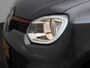 Renault Twingo 1.0 SCe Collection | Exterieurpakket 'Rouge' | LED-Dagrijverlichting | Automatische Verlichting | Airconditioning | R&GO Radio | Bluetooth | LED-Dagrijverlichting | Elektrisch Verstelbare Spiegels | Snelheidsbegrenzer