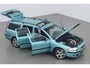Volvo V70 2.5 R Geartronic | Flash Green | Automaat | Schuif/Kanteldak | Vol-Leder | Bi-Xenon