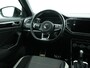 Volkswagen T-Roc 1.5 TSI 150PK STYLE BLACK PACK DSG | Navi | Camera | 19 inch | Zeer Mooi!