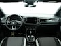 Volkswagen T-Roc 1.5 TSI 150PK STYLE BLACK PACK DSG | Navi | Camera | 19 inch | Zeer Mooi!