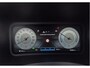 Hyundai Kona Electric EV Fashion 64 kWh Automaat / Accu SOH 100% / Fabrieksgarantie tot 09-2026 / Dealer onderhouden / Head Up Display HUD / WLTP bereik 484 km bereik stad 660 km / Stuur en Stoel verwarming / Warmtepomp / Adaptief CC /