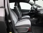 Volkswagen ID.3 First 58 kWh | STOELVERWARMING | APPLE CARPLAY | NAVIGATIE | PARKEERSENSOREN | CLIMATE CONTROL |