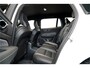 Volvo V60 2.0 T8 AWD 287kW/390pk Aut8 Recharge R-Design ADAPT.CRUISE + NAVI SENSUS + BLIS + LANE ASSIST + MEMORY STOEL + KEYLESS ENTRY&GO + SPORTSTOELEN + LEDER/GAASSTOF + STANDKACHEL + ON-CALL + PARKSENSOREN + 18" LM-VELGEN!!