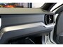 Volvo V60 2.0 T8 AWD 287kW/390pk Aut8 Recharge R-Design ADAPT.CRUISE + NAVI SENSUS + BLIS + LANE ASSIST + MEMORY STOEL + KEYLESS ENTRY&GO + SPORTSTOELEN + LEDER/GAASSTOF + STANDKACHEL + ON-CALL + PARKSENSOREN + 18" LM-VELGEN!!