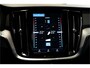 Volvo V60 2.0 T8 AWD 287kW/390pk Aut8 Recharge R-Design ADAPT.CRUISE + NAVI SENSUS + BLIS + LANE ASSIST + MEMORY STOEL + KEYLESS ENTRY&GO + SPORTSTOELEN + LEDER/GAASSTOF + STANDKACHEL + ON-CALL + PARKSENSOREN + 18" LM-VELGEN!!