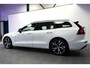 Volvo V60 2.0 T8 AWD 287kW/390pk Aut8 Recharge R-Design ADAPT.CRUISE + NAVI SENSUS + BLIS + LANE ASSIST + MEMORY STOEL + KEYLESS ENTRY&GO + SPORTSTOELEN + LEDER/GAASSTOF + STANDKACHEL + ON-CALL + PARKSENSOREN + 18" LM-VELGEN!!