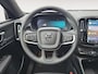 Volvo EX40 Single Motor Plus 70 kWh | Trekhaak | Keyless Entry | Adaptive Cruise Control | Stoelverwarming |