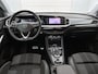 Opel Grandland Elegance 130pk | 1ste eigenaar | Trekhaak | Camera | Alcantara Bekleding | Elektrische Achterklep | LED Koplampen | Dodehoek Detectie | Adaptieve Cruise Control | 18" Lichtmetalen Velgen | Navigatie | Apple Carplay/Android Auto | AUTOMAAT