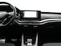 Skoda Octavia Combi 1.4 TSI RS iV Business Plug In Hybrid 245pk PHEV | Panodak | Apple Carplay | Sportstoelen Verwarmd | 18"L.M | Stuur Verwarmd | Navigatie | Keyless | Virtual | Sfeerverlichting | Cruise Control | DAB |