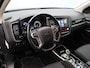 Mitsubishi Outlander 2.4 PHEV Pure+ | Keyless | trekhaak | Clima | Cruise | Stoelverwarming |