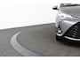 Toyota Yaris 1.5 Hybrid Executive | Alcantara Bekleding | Licht en Regensensor | Navigatie | Led Verlichting |