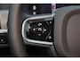 Volvo V90 T6 Recharge AWD Plus Dark - IntelliSafe Assist & Surround - 360º Camera - Harman/Kardon audio - Adaptieve LED koplampen - Verwarmde voorstoelen, stuur & achterbank - Parkeersensoren voor & achter - Elektr. bedienb. voorstoelen met geheugen - Extra getint glas - Elektr. inklapbare trekhaak - 19' LMV