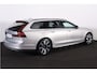 Volvo V90 T6 Recharge AWD Plus Dark - IntelliSafe Assist & Surround - 360º Camera - Harman/Kardon audio - Adaptieve LED koplampen - Verwarmde voorstoelen, stuur & achterbank - Parkeersensoren voor & achter - Elektr. bedienb. voorstoelen met geheugen - Extra getint glas - Elektr. inklapbare trekhaak - 19' LMV