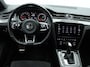 Volkswagen Arteon 2.0 TSI R-Line Business+ | Navigatie | Adaptive cruise | Stoelve