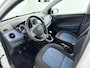 Hyundai i10 1.0i i-MOTION COMFORT ^| CLIMA | USB | RADIO CD | ELEKTRISCHE RAMEN VOOR & ACHTER | CENTRALE DEURVERGRENDELING OP AFSTANDBEDIENING |