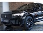 Volvo XC60 2.0 T6 Plug-in hybrid AWD Plus Black Edition | 360º Camera | Schuif/Kantel-Panoramadak | Google Infotainment | 21" Lichtmetalen Wielen | Harman Kardon Audio |