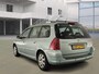 Peugeot 307 SW 2.0 16V Pack/AUTOMAAT/7PERSOONS/PANO/TREKHAAK