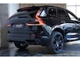 Volvo XC60 2.0 T6 Plug-in hybrid AWD Plus Black Edition | 360º Camera | Schuif/Kantel-Panoramadak | Google Infotainment | 21" Lichtmetalen Wielen | Harman Kardon Audio |