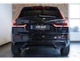 Volvo XC60 2.0 T6 Plug-in hybrid AWD Plus Black Edition | 360º Camera | Schuif/Kantel-Panoramadak | Google Infotainment | 21" Lichtmetalen Wielen | Harman Kardon Audio |