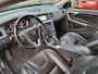 Volvo V60 2.4 D6 Twin Engine R-Design Bj:2015 NAP!