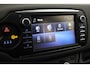 Toyota Yaris 1.5 VVT-i Aspiration | Origineel NL | Trekhaak | Navigatie | Cruise Control | Clima | Camera | 17 inch | Bluetooth