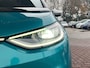 Volkswagen ID.3 First Plus 58 kWh 204pk / LED / Achteruitrijcamera / Parkeersensoren voor + achterzijde / Donkerglas / Stoelverwarming / Navigatie / 18''LMV