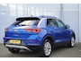 Volkswagen T-Roc 1.5 TSI 150pk DSG Life Edition | Climatronic | Apple Carplay & Android Auto | Parkeersensoren