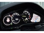 Porsche Cayenne 3.0 E-Hybrid Rijklaarprijs-Garantie Panoramadak Martrix Leder Bose Sfeer verlichting