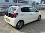 Peugeot 108 1.0 e-VTi Allure TOP! | LUXE UITVOERING | ELEKTRISCH VOUWDAK | KEYLESS ENTRY/START | CAMERA | 15" INCH LMV |