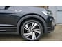 Volkswagen T-Cross 1.0 TSI 110pk DSG 3x R-Line Virtual Cockpit 18inch LM Keyless A-Camera Adaptive Cruise *VW Drive Select* 65342km!
