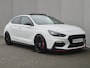 Hyundai i30 Fastback 2.0 T-GDI N2 275pk / Schuif- en Kanteldak / Dealer onderhouden / Allseason banden / Trekgewicht 1600 kg /  / Stuur-, en Stoel verwarming / Achteruitrijcamera / Apple Carplay Android Auto / Cruise control /