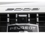 Peugeot 2008 1.2 PURETECH 130PK GT PACK AUTOMAAT / NAVI / LEDER / CLIMA / LED / PDC / 17" LMV / KEYLESS / ALCANTARA / WINTERPAKKET / 360° CAMERA / CRUISECONTROL / 1E EIGENAAR / NIEUWSTAAT !!