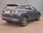 Hyundai Tucson 1.6 T-GDI PHEV Comfort 4WD Camera | Stuur & Stoelverwarming |19" Lichtmetaal | Digitaal Dashboard | Climate | Adaptieve Cruise | Achteruitrijcamera | Airco (automatisch) | Apple Carplay/Android Auto|telefoonintegratie premium