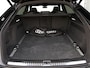 Audi Q8 Pro Line S Competition 60 TFSI e 360 kW / 490 PK | Vierwielsturing | Trekhaak | Assistentie plus | Head up |