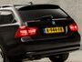 BMW 3-Serie Touring 318i High Executive 143Pk Automaat (YOUNGTIMER, PANORAMADAK, 4 CILINDER, NAVIGATIE, CLIMATE, LEDER, STOELVERWARMING, SPORTSTOELEN, GETINT GLAS, XENON, PARKEERSENSOREN, NIEUWSTAAT)