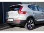 Volvo XC40 B4 Plus Dark | Harman Kardon Premium Audio | Climate Pack | Trekhaak | All Season banden | Google Infotainment | Adaptieve Cruise Control | BLIS | Parkeercamera | Elektrische Kofferklep | Keyless |