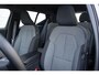 Volvo XC40 B4 Plus Dark | Harman Kardon Premium Audio | Climate Pack | Trekhaak | All Season banden | Google Infotainment | Adaptieve Cruise Control | BLIS | Parkeercamera | Elektrische Kofferklep | Keyless |