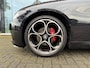 Alfa Romeo Giulia 2.0T Sprint - Automaat - Pano/Schuifdak - Leder - Navi - Afn. Trekhaak -Org.NL