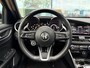 Alfa Romeo Giulia 2.0T Sprint - Automaat - Pano/Schuifdak - Leder - Navi - Afn. Trekhaak -Org.NL